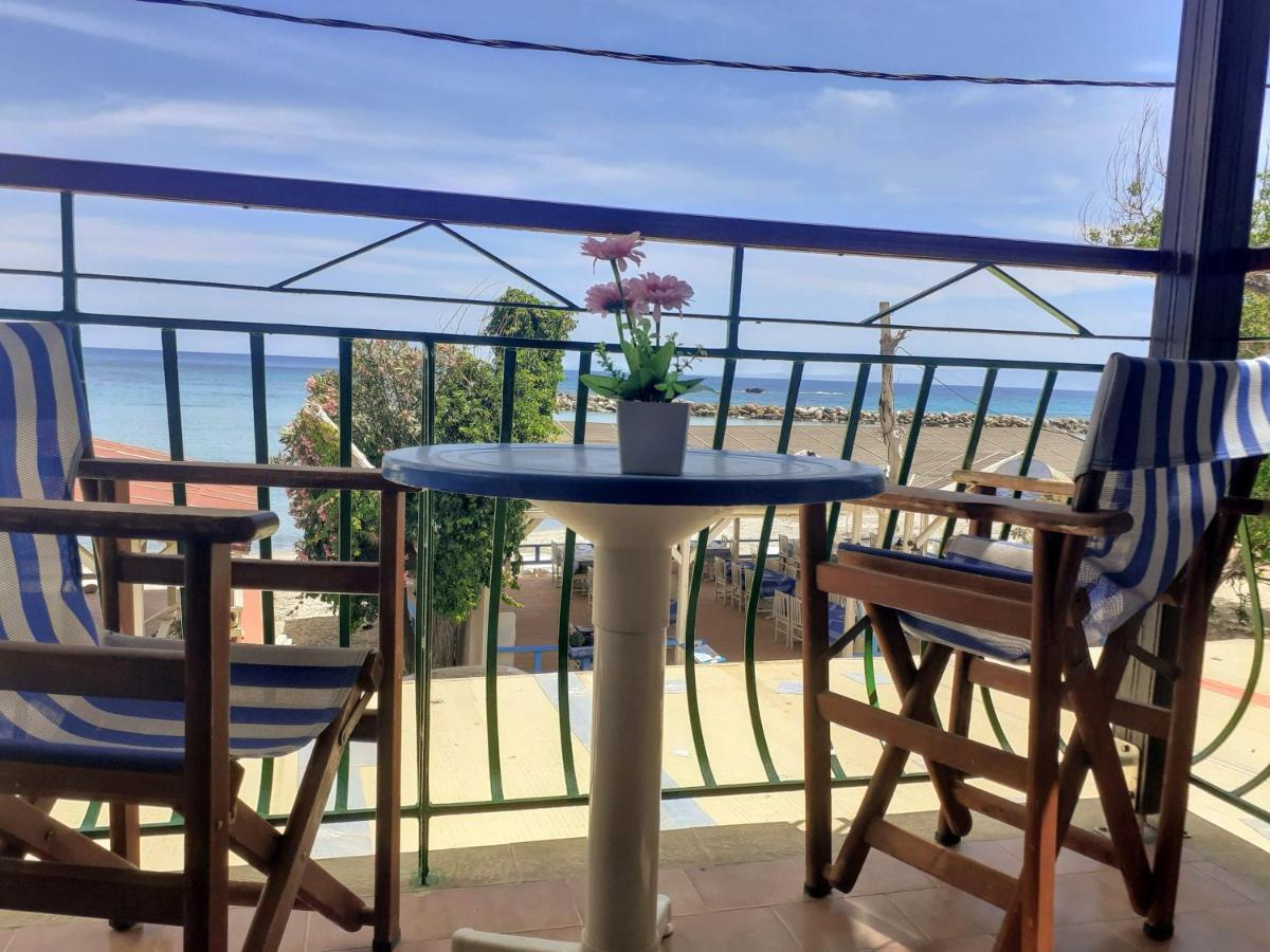 Medusa Apartments Kateleios Dış mekan fotoğraf